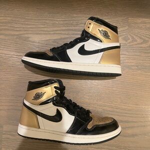 Jordan 1 Gold Toe men’s